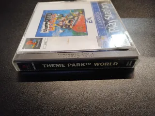 Theme Park World PlayStation Clássicos
