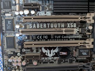 Placa Base Asus Sabertooth X58 + CPU i7-950 + 6GB