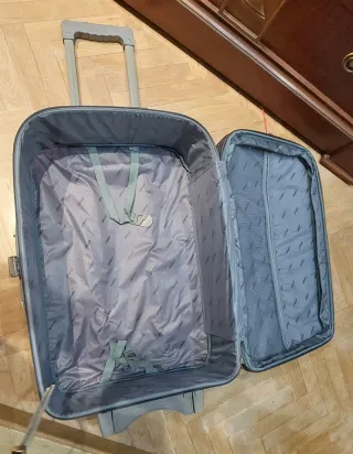 Maleta de viaje con ruedas