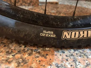 Bicicleta Giant Talon 2 de Montaña