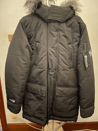 Abrigo Hollister Negro con Capucha y Pelo