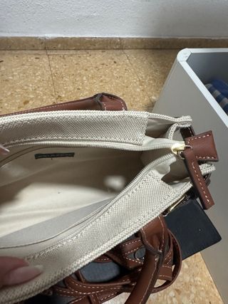 Bolso pequeño Primark beige y marrón