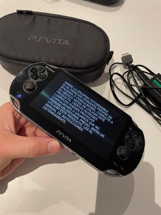 Ps Vita Preto com Carregador e Capa