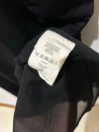 Blusa H&M negra tirantes