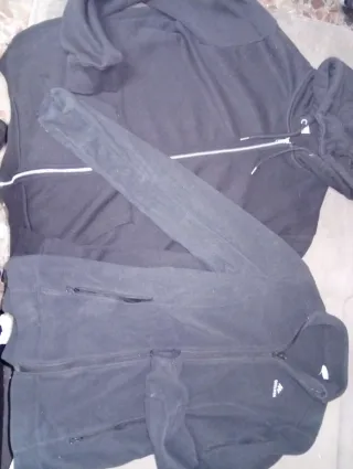 Conjunto de 2 sudaderas negras con cremallera