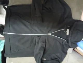 Conjunto de 2 sudaderas negras con cremallera