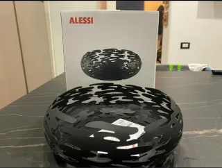 Cestino rotondo Alessi in metallo nero