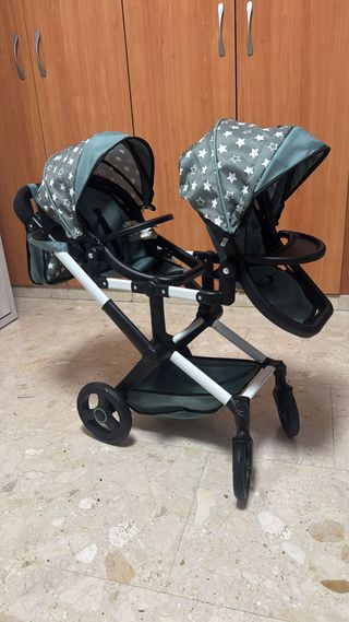 Passeggino gemellare per bambole con stampa a stelle