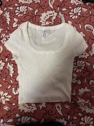 Camiseta blanca Divided XS