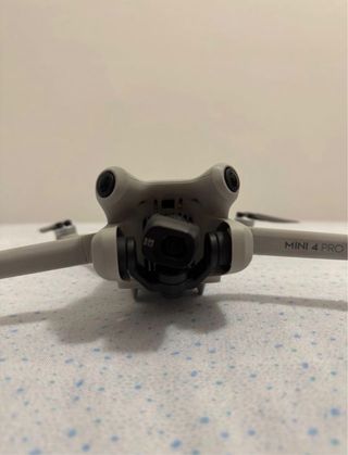 Drone DJI Mini 4 Pro Gris Fly More Combo