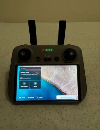 Drone DJI Mini 4 Pro Gris Fly More Combo