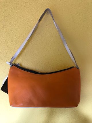 Bolso de piel
