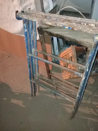 Andamio Plegable Metálico Azul