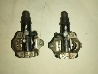 Pedales automáticos Shimano
