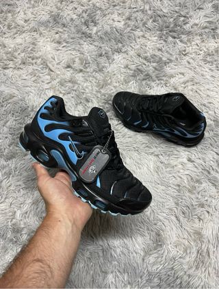 Nike TN Air Max Plus Negras