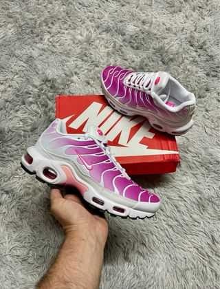 Nike TN Air Max Plus Negras