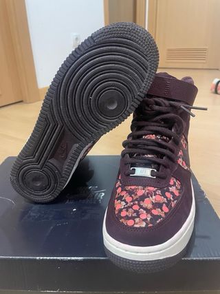 Nike Air Force 1 Hi Liberty QS