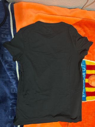 Camiseta Guess Negra