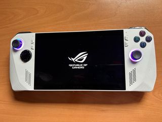 ASUS ROG ALLY Z1 Extreme 2TB