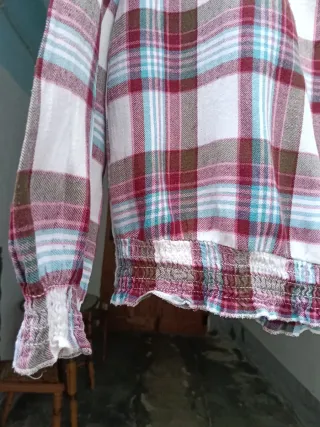 Blusa cuadros manga larga