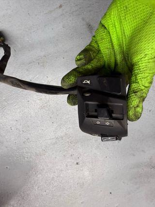 Piña Izquierda KTM Duke 390