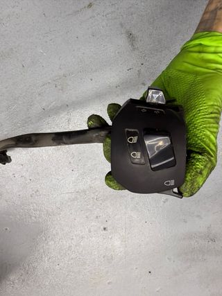 Piña Izquierda KTM Duke 390