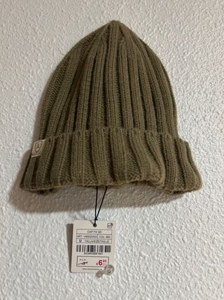Gorro Alvaro Moreno marrón