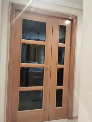 Puertas de roble con cristal