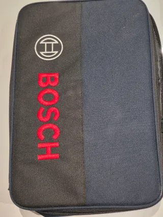 Taladro Bosch Profesional 18V + Cargador