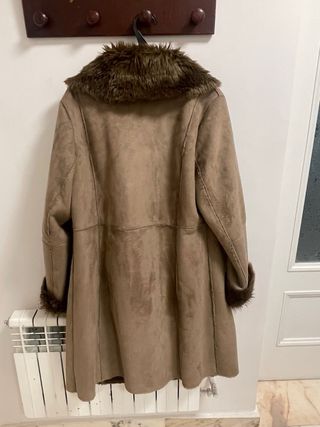 Abrigo piel vuelta ANTEA marrón