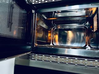 Horno microondas Orbegozo con grill