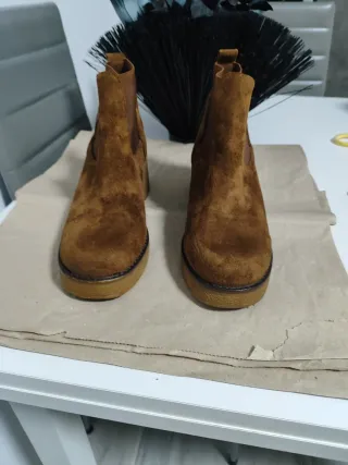 Botines Camel Tacón Grueso