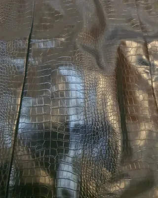 Vestido polipiel efecto piel de cocodrilo