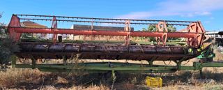 Corte de cereal 6,60 Cosechadora Class Lexion 440.