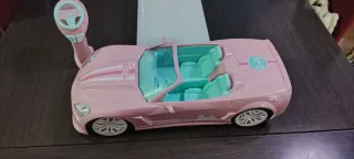 Macchina telecomandata rosa Barbie