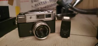 Yashica J Cámara Analógica con Flash