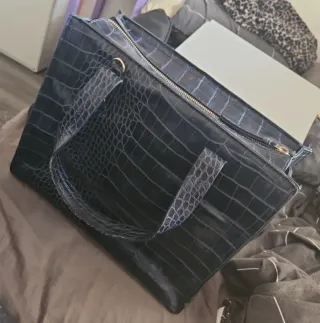 Bolso piel cocodrilo Cortefiel azul