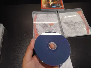 Resident evil 5 + virtua tennis 4