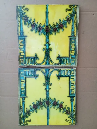 2 Azulejos Antiguos Decorativos