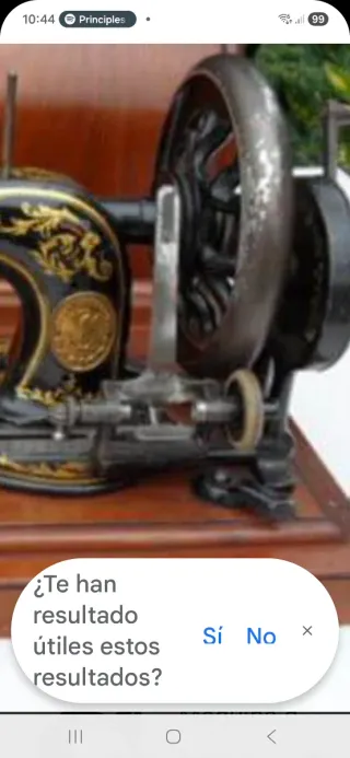 Máquina de coser Singer antigua