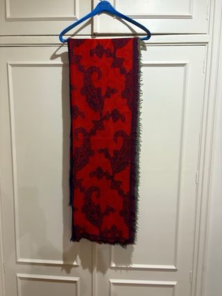 Bufanda con 4 estampados