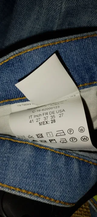 Jeans Versace a zampa taglia in foto nuovi