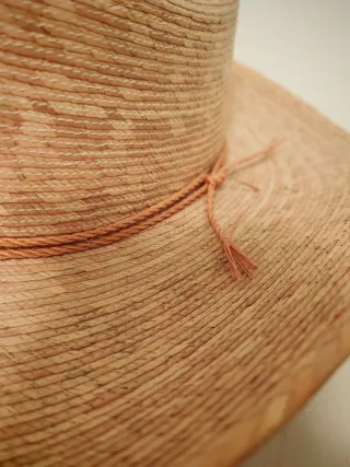 Sombrero mexicano artesanal tejido