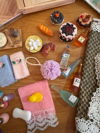 Set di miniature per case delle bambole