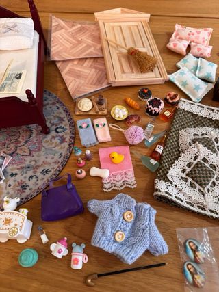 Set di miniature per case delle bambole