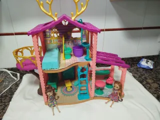 Casa Enchantimals con bambole