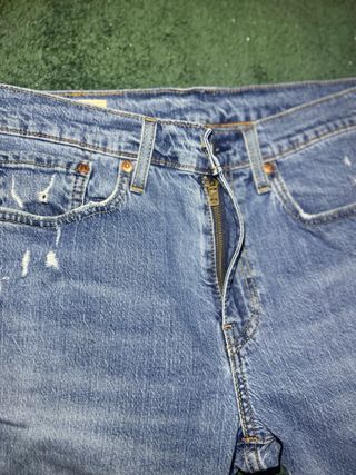 Pantalón Levi's 512  Talla W31 L30