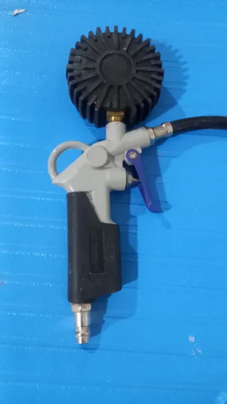 Manómetro de aire para neumáticos