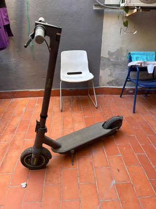 Patinete Eléctrico con Ruedas Nuevas