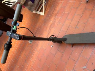 Patinete Eléctrico con Ruedas Nuevas